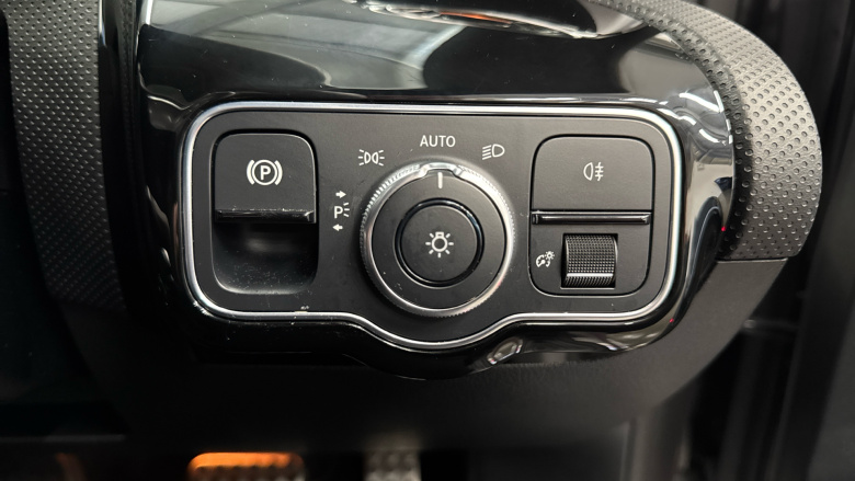 Mercedes-Benz CLA 180 AMG Line Premium Plus 4dr Tip Auto Petrol Saloon